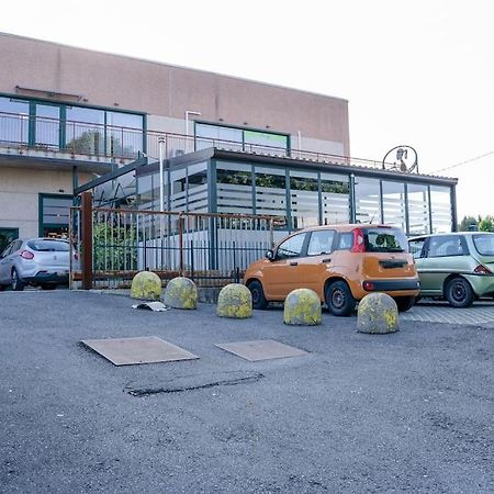 Appartamento Borgo Antico Paruzzaro Esterno foto