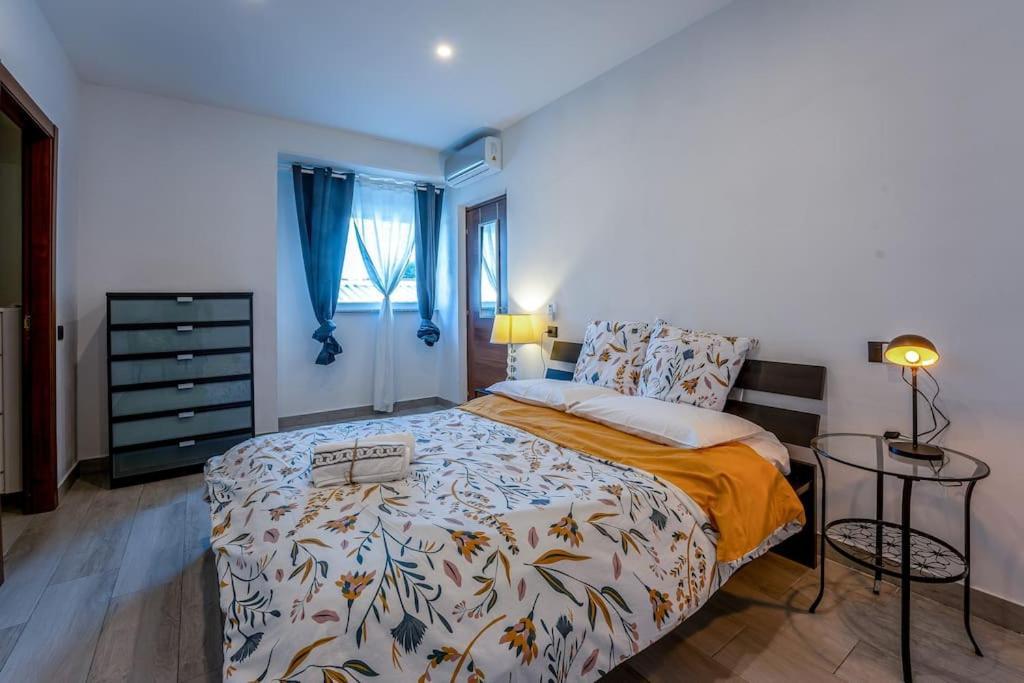 Appartamento Borgo Antico Paruzzaro Esterno foto